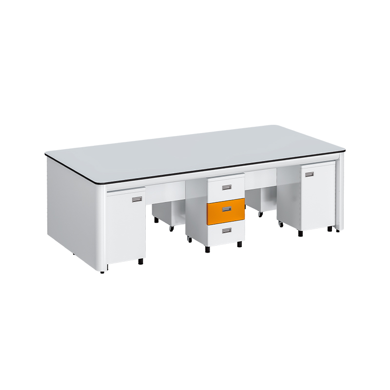How does pre-embedded screw technology protect the surface coating of all-steel lab benches and extend their corrosion life?
